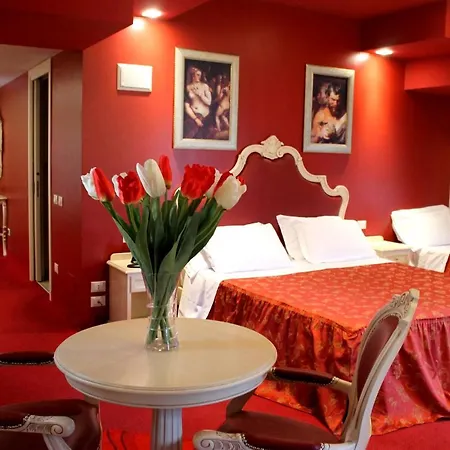 Capovilla Hotell 4*