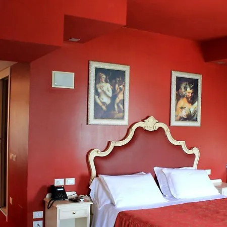 Capovilla Hotell 4*