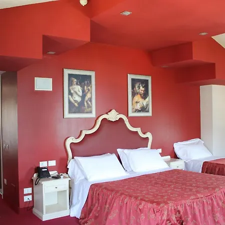 Capovilla 4*